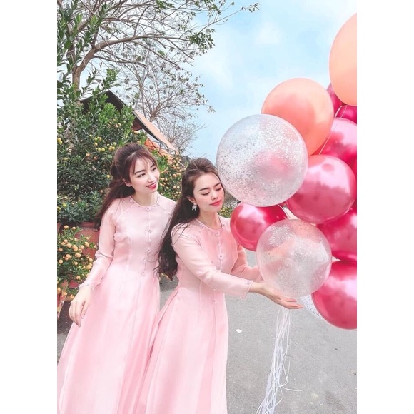 Vảy kim sa chảo kết áo làm hoa thủ công