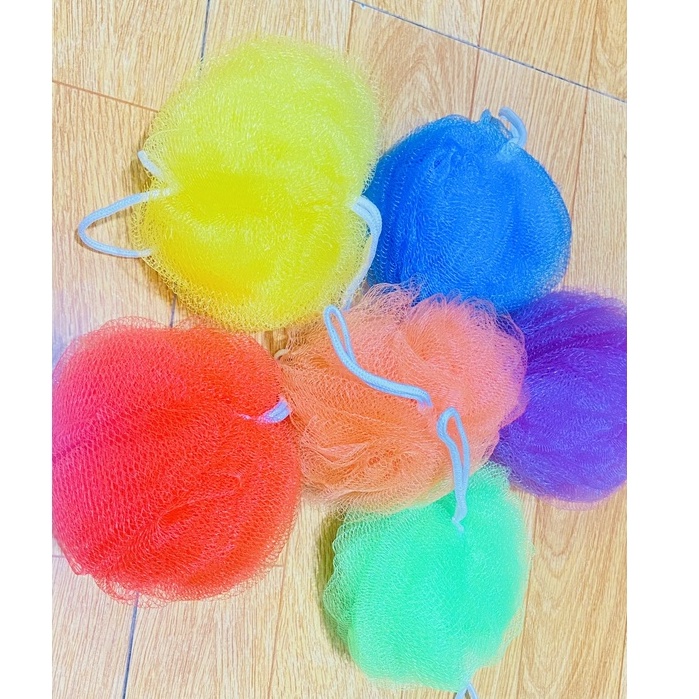 Bông tắm lưới cọ lưng loại tròn to dày 2 dây