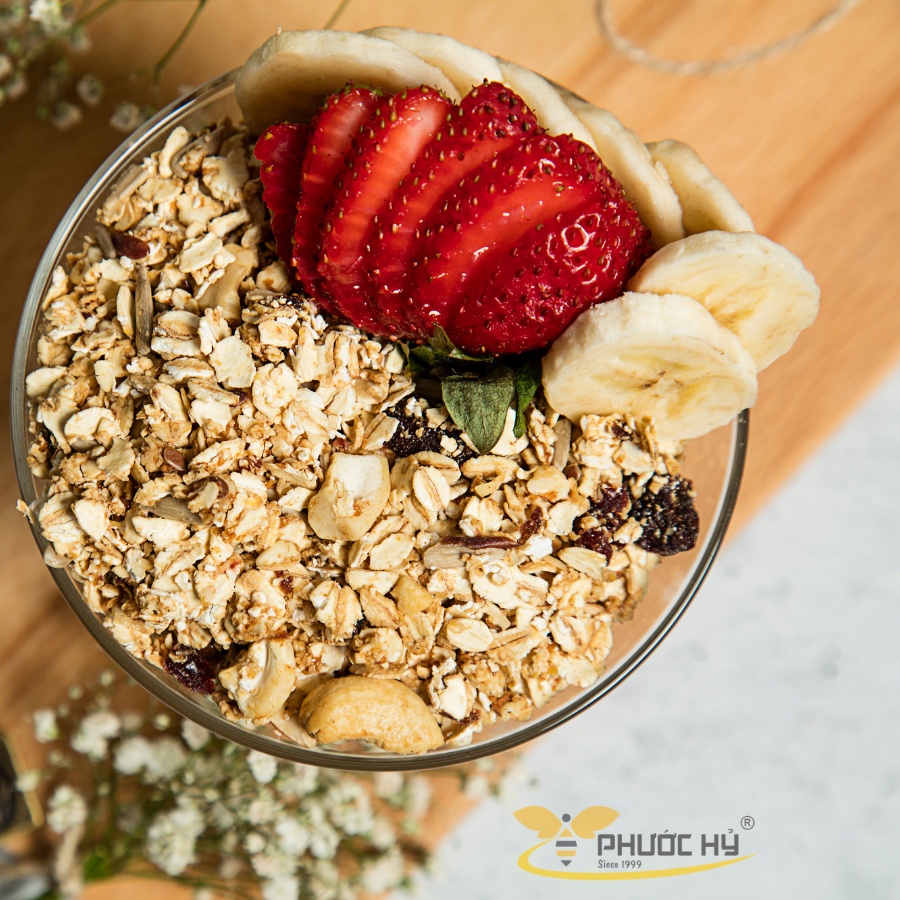 GRANOLA NGŨ CỐC ĂN LIỀN PHƯỚC HỶ