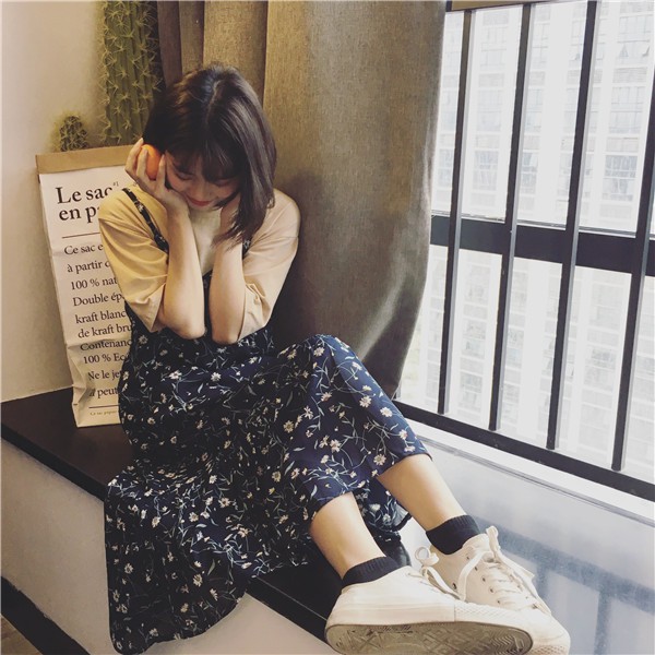 |V21| Váy yếm hoa nhí 2 dây