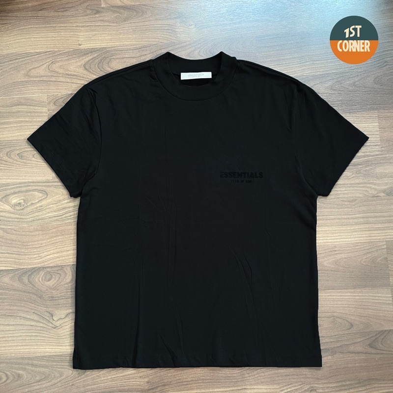 Áo thun ESSENTIALS 2022 - Chữ in nhung