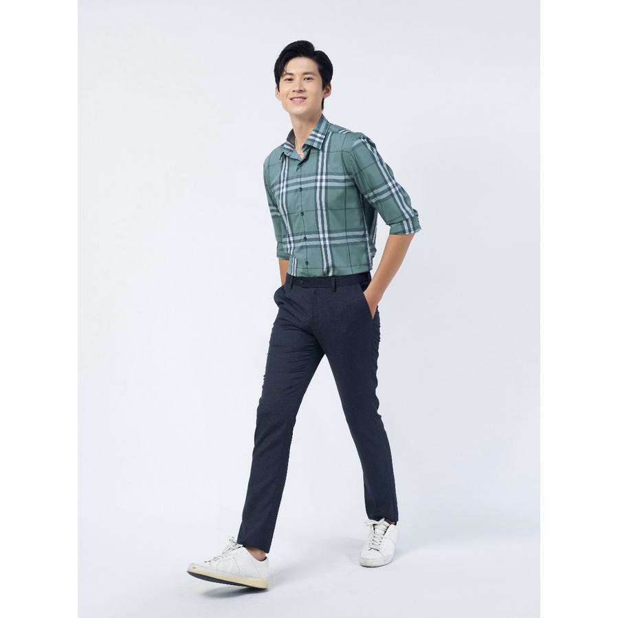 Áo sơ mi nam dài tay OWEN AS220854D công sở vải sợi tre cao cấp kẻ màu kẻ caro lớn xanh đậm dáng ôm tà lượn không túi