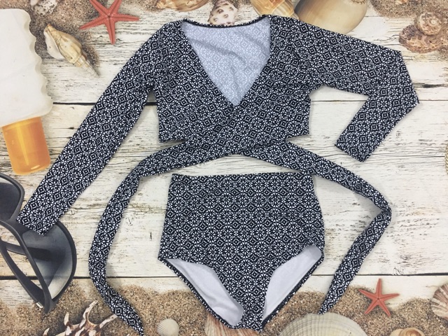 Đồ bơi tay dài áo cột kiểu chéo | BigBuy360 - bigbuy360.vn