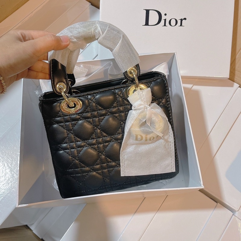 Dior 5 ô da bóng , lì fullboxx tang bạc