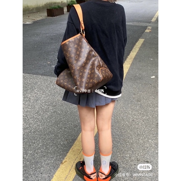 Túi xách/đeo vai, túi đeo chéo nữ da thật cao cấp Louis Vuitton LV size lớn
