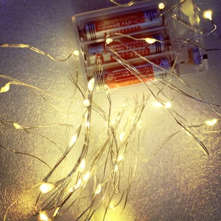 [NK] Đèn led dây thép uốn trang trí dùng Pin 2A