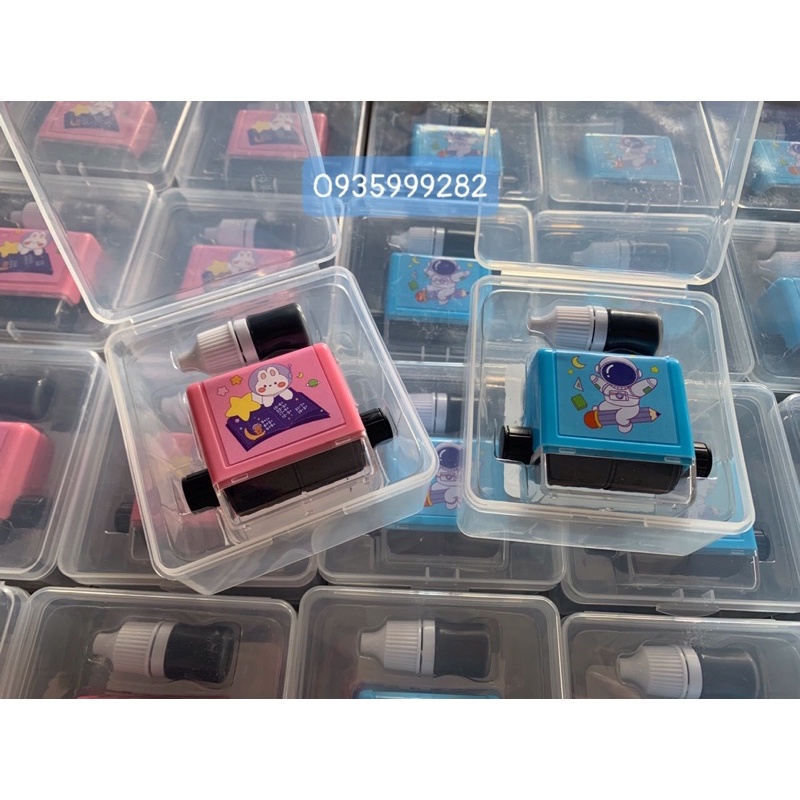 Con dấu lăn tạo phép tính cộng trừ cho học sinh