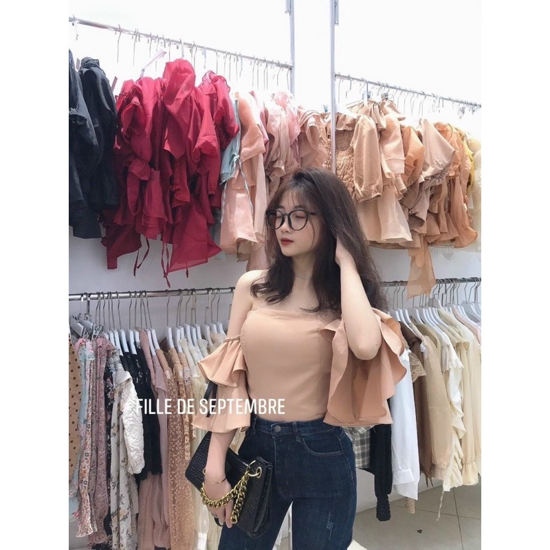 Áo kiểu nữ trễ vai tay loe phối dây nơ, áo có kèm mút ngực