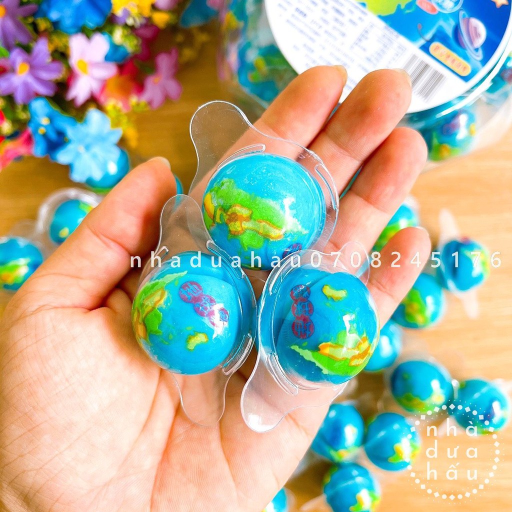 Lẻ một viên kẹo dẻo hình con mắt/ hình trái đất Maorli Hongkong viên lớn 15g | BigBuy360 - bigbuy360.vn