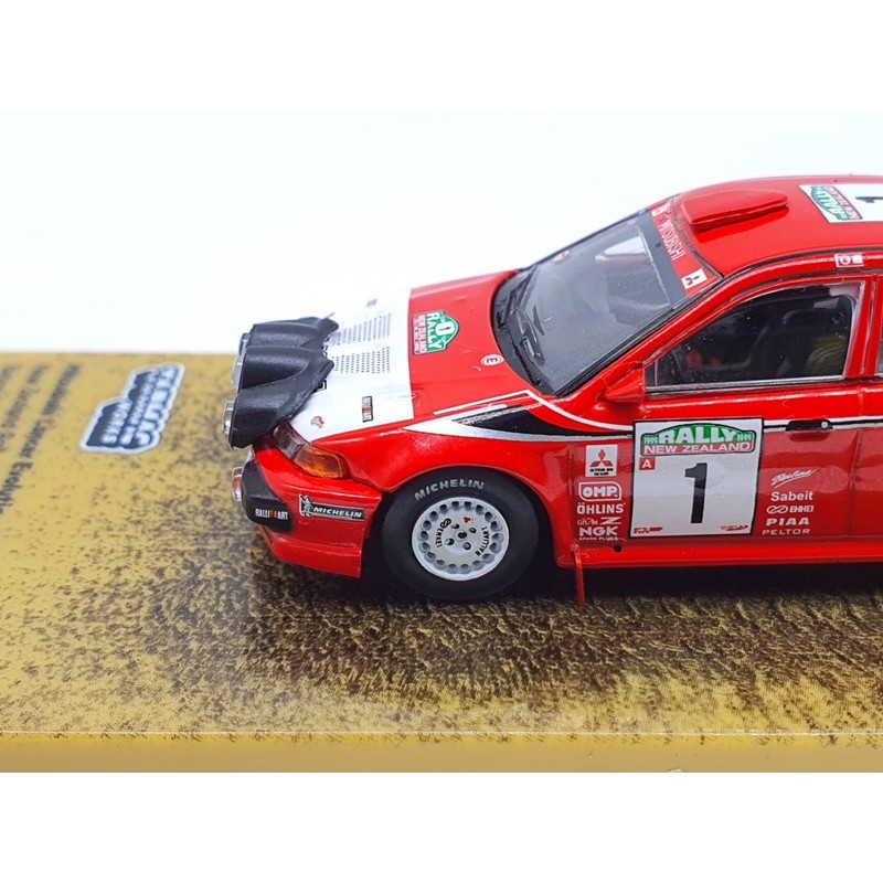 Xe Mô Hình Mitsubishi Lancer Evolution VI New Zealand Rally 1999 Winner 1:64 Tarmac Works ( Đỏ )