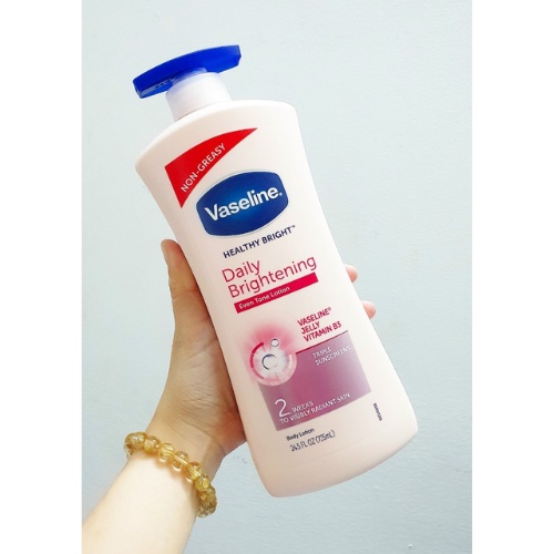 Sữa dưỡng thể Vaseline Body Lotion Mỹ dưỡng trắng, mịn màng, cấp ẩm chuyên sâu, 725ml - Shop Melyca
