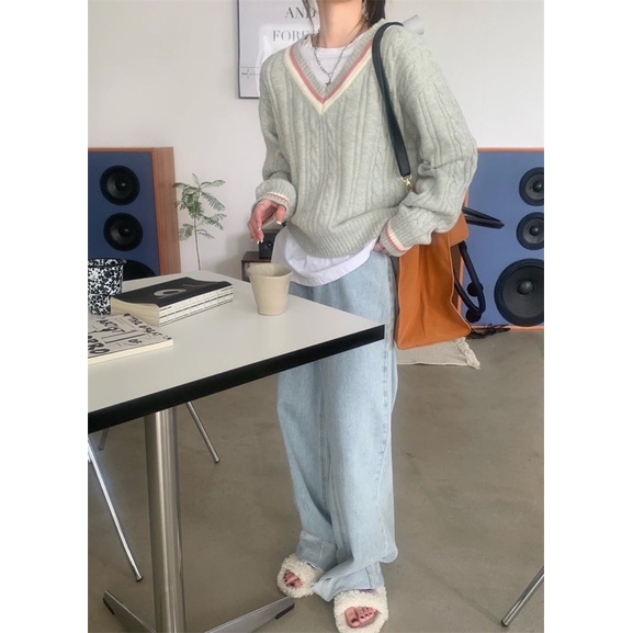 Áo len cổ V xám nhạt phối màu pastel basic mùa đông ấm áp dễ thương phong cách Hàn Quốc Yannie