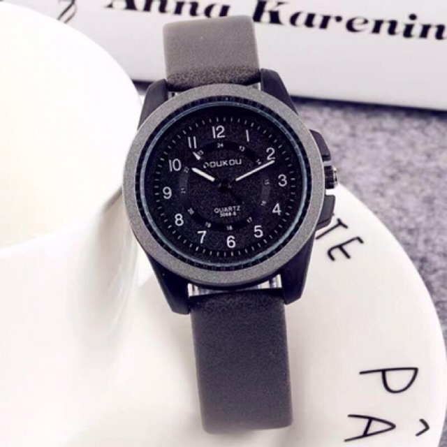 Đồng hồ nữ Doukou chính hãng dây da dẻo dai mặt thiết kế thời trang phong cách | BigBuy360 - bigbuy360.vn