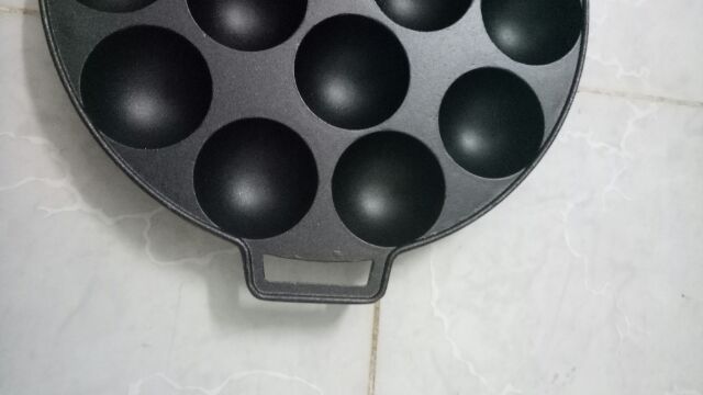 Khuôn đổ bánh bạch tuộc tại Nhà chống dính 14 lỗ loại 1 không dính