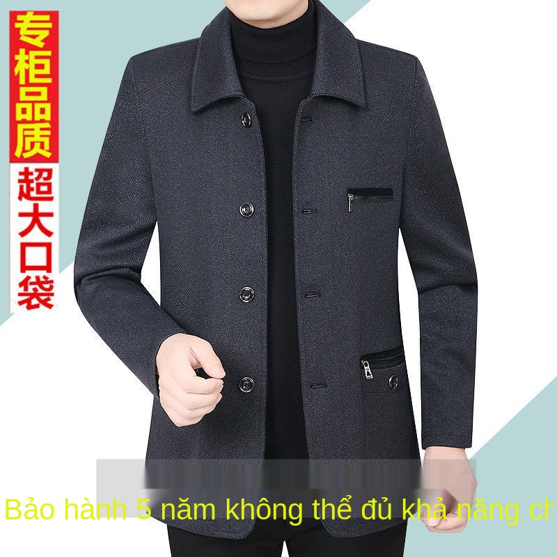 Quần áo nam giới trung niên và cao tuổi vào mùa thu đông, cùng với khoác nhung