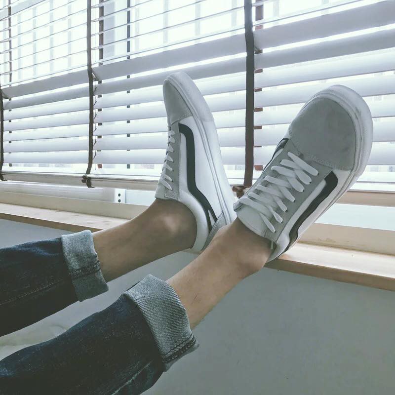 Giày thể thao old skool trắng vạch đen,mũi xám, sneaker nam nữ thấp cổ buộc dây, chất liệu vải canvas, mũi và gót da lộn