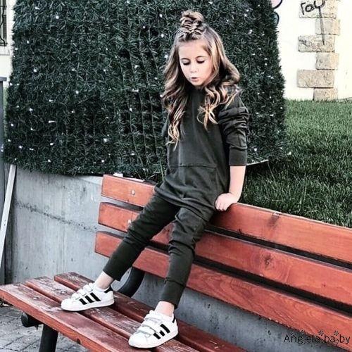 Set quần áo gồm áo hoodie và quần dài cho bé gái