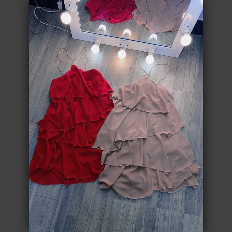 Đầm tơ tầng yếm dây xích cao cấp hình thật + clip | BigBuy360 - bigbuy360.vn