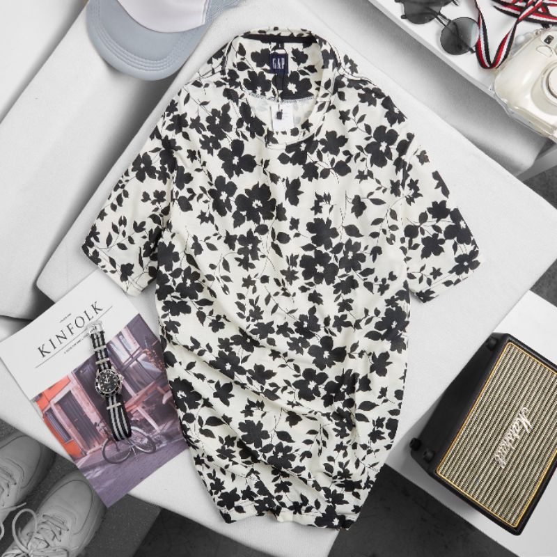 Áo thun nam cổ tròn cotton hoa văn thoáng