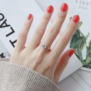 Nhẫn titanium đính hột BHN45