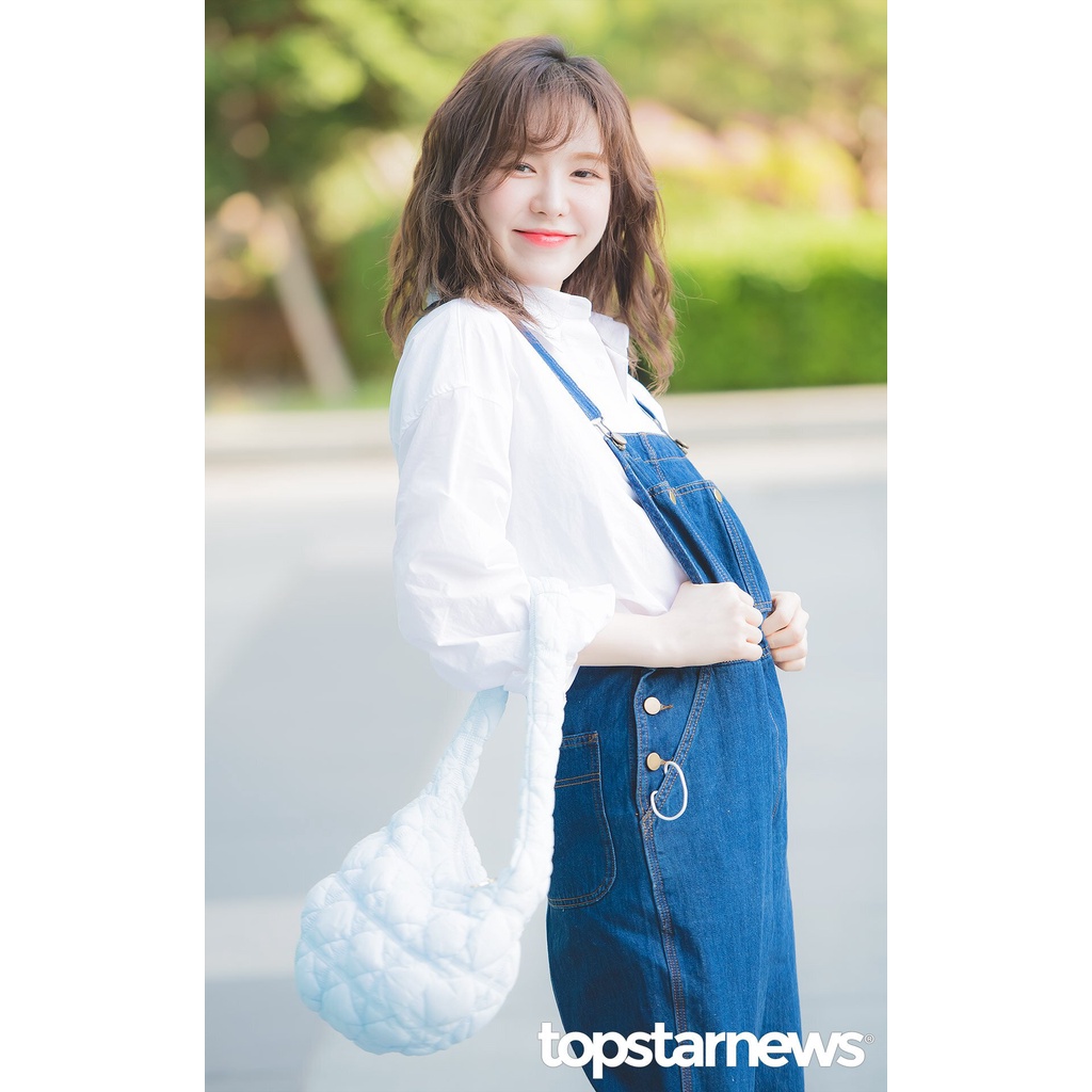 CHÍNH HÃNG TÚI XỐP CARLYN WENDY RED VELVET