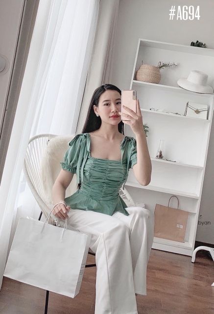 Áo bèo nhún nơ vai💓💓💓 | BigBuy360 - bigbuy360.vn