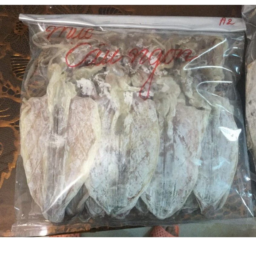 10 con mực câu ngon như hình