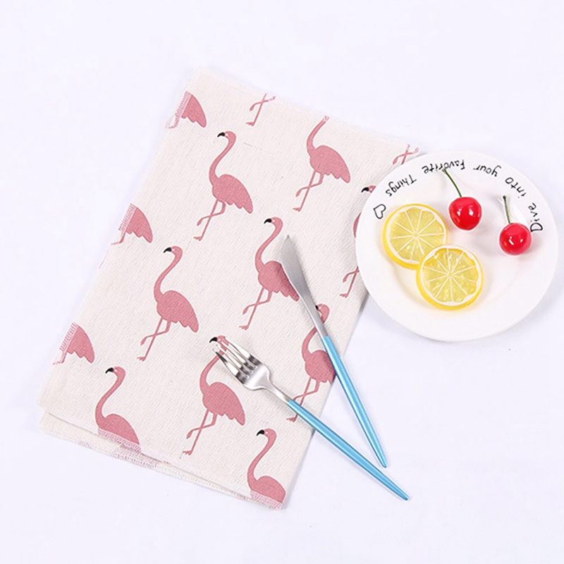 Khăn Trải Bàn Họa Tiết Ca Rô 50x50cm