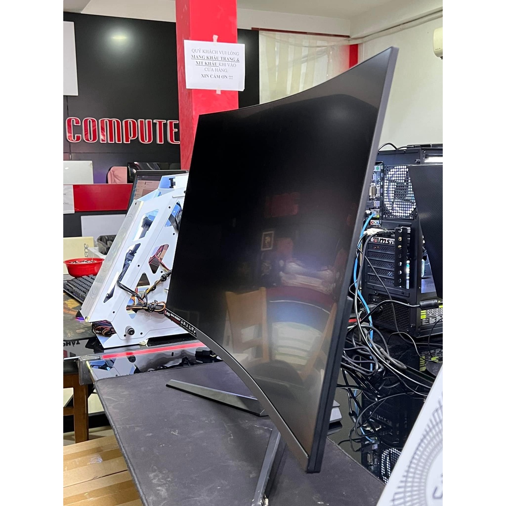 Màn hình máy tính MSI Optix 32 AG32CV 31.5Inch 1ms,165Hz like new BH 10-2022