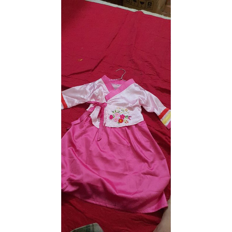 Áo Hanbok bé gái vải lụa