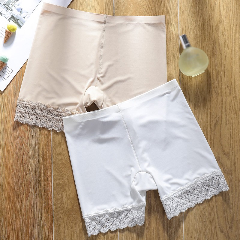 Quần mặc trong váy viền ren chất liệu mềm mại thoải mái cho nữ