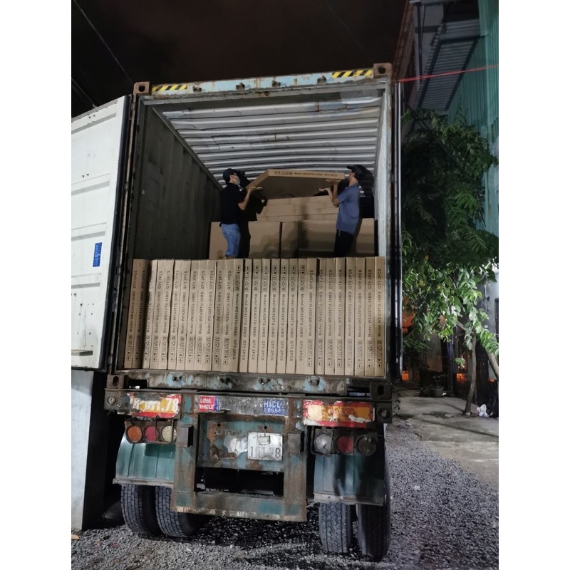 Tấm pin năng lượng mặt trời poly  270w