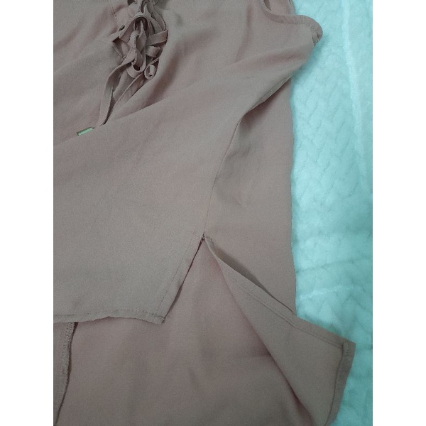 Áo voan thắt dây