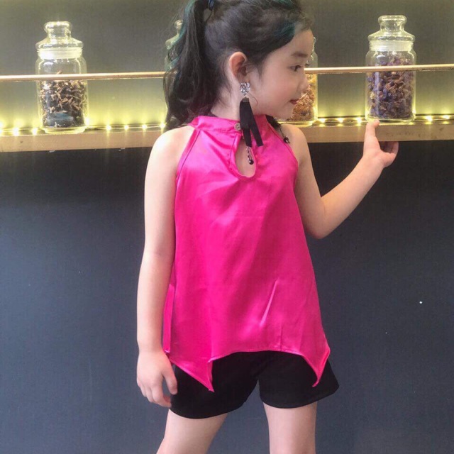 Séc bộ bé gái