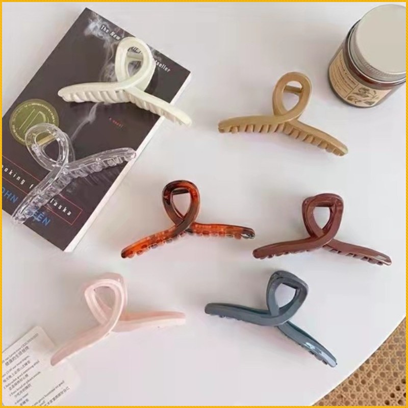 Kẹp Tóc Hình Cá Mập Lớn Màu Nhám Thời Trang Cao Cấp Cho Nữ