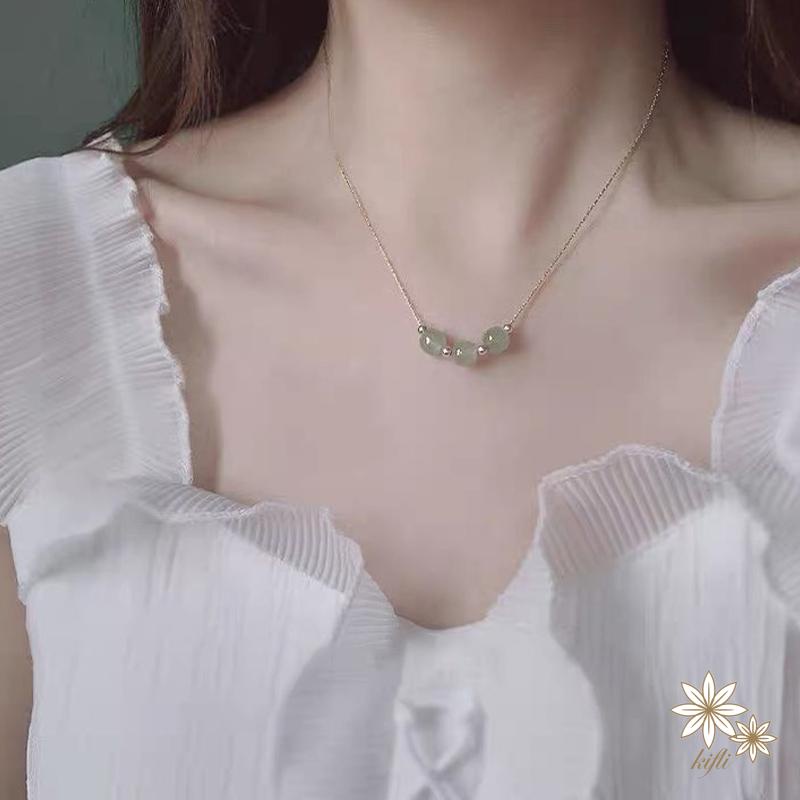 Vòng cổ Chuỗi Hạt Ngọc Bích Ba Thế Giới May Mắn Cao Cấp Phong Cách Cổ Điển Sang Trọng Cho Nữ