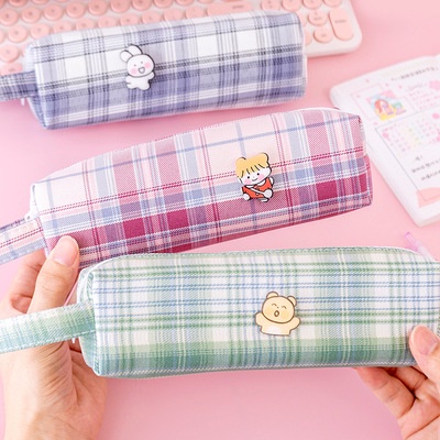 Túi Đựng Bút Vải Kẻ Caro Có Quai Xách Xinh Xắn, Hộp Bút Cute ANANStore – Tặng Kèm Pin Cài Xinh Xắn