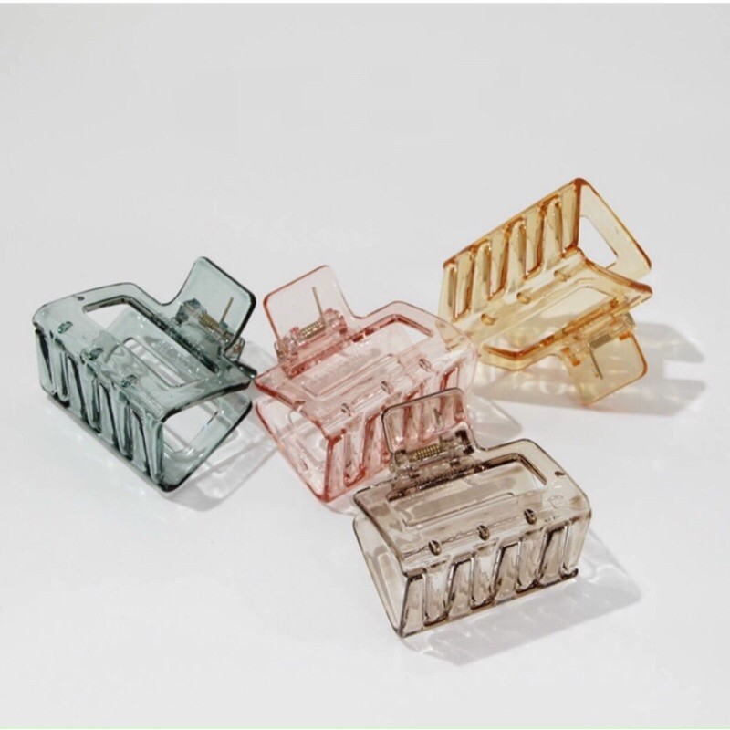 Kẹp cang cua dáng vuông mới hot trend