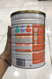Sữa bột blackmores 900g date mới