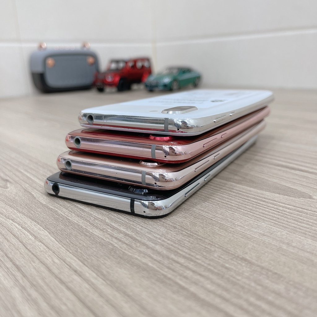 Điện thoại Sharp Aquos R2 - Snap 845 Màn tần số quét 120Hz