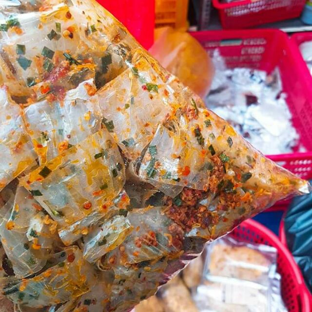 500g cuộn gà lá chanh 40k