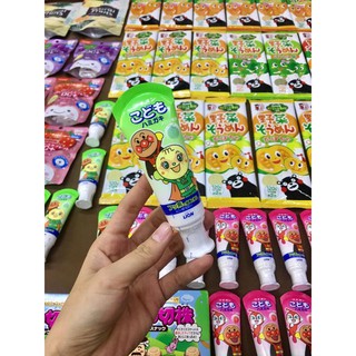 Kem đánh răng Lion Nhật Bản