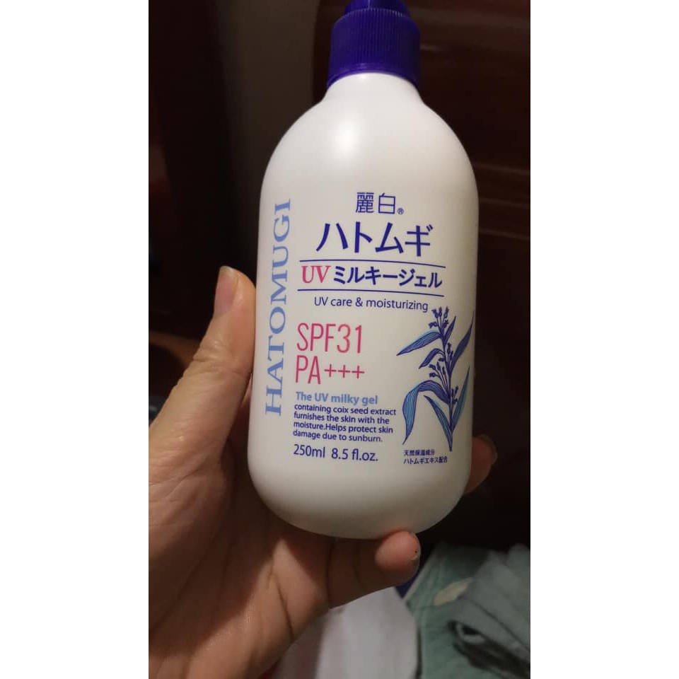 Sữa dưỡng thể chống nắng Hatomugi SPF31 PA+++ 250ml - Hoàng Thanh Cosmetics