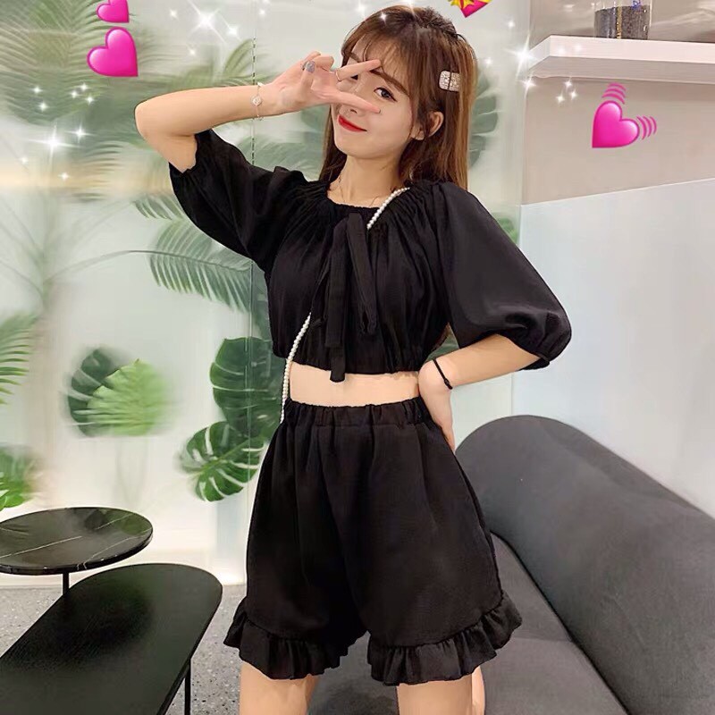 Sét Áo Voan Tay Lỡ Phối Nơ Ngực Kết Hợp Quần Đùi Ống Rộng Cute TTS0579