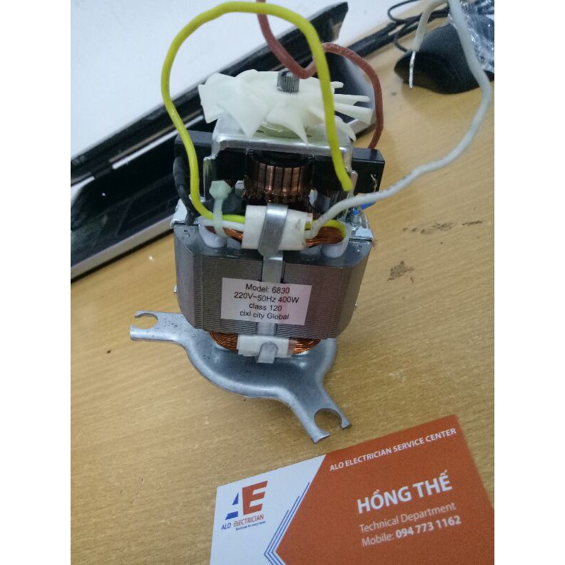 Động cơ máy xay sinh tố Sunhouse SHD5338 và SHD5339