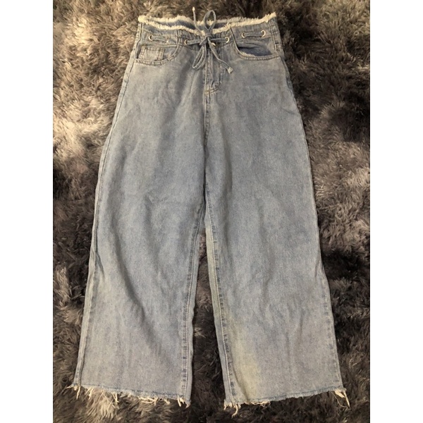 Pass quần jean ống suông order Taobao mua 230k pass 69k