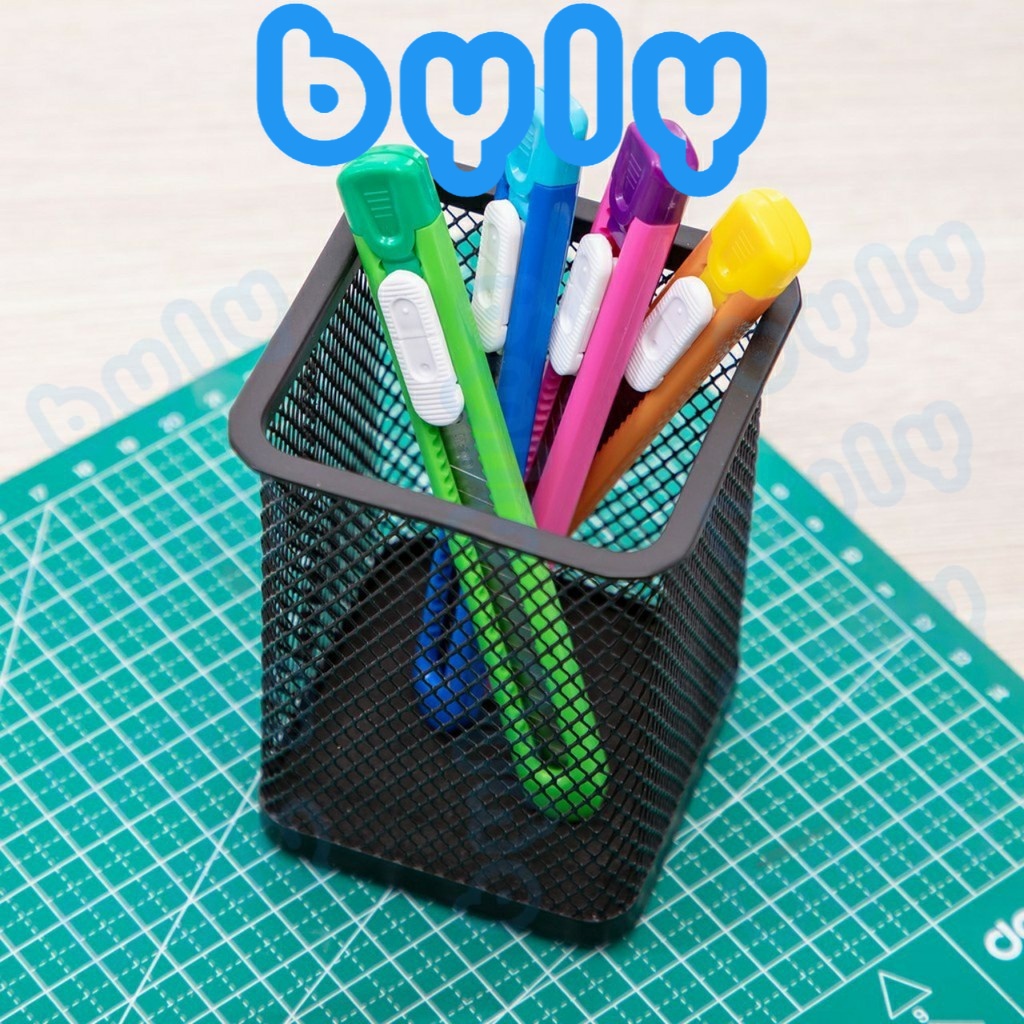 Dao rọc giấy  vỏ nhựa trong suốt nhiều màu neon Deli 2054 - ByLy Store
