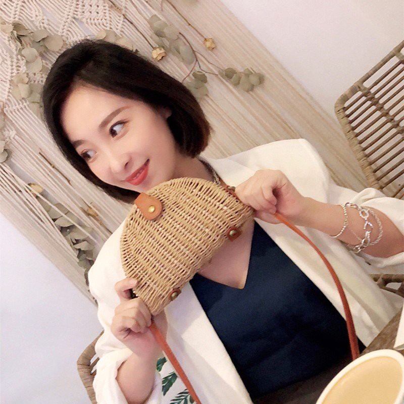 [NowShip - Giao Ngay] Túi Cói Boho Vintage Đeo Vai, Đeo Chéo Hình Tròn Bán Nguyệt Dây Da Màu Nâu Be Trơn