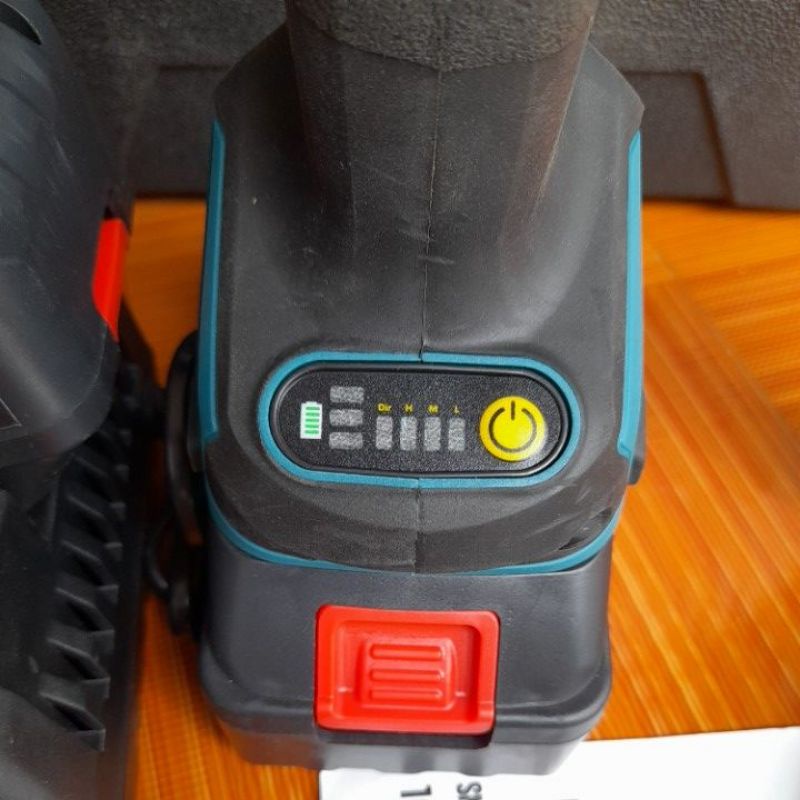 Máy mài góc pin 199v 10cell 6Ah Makita DGA404 không chổi than