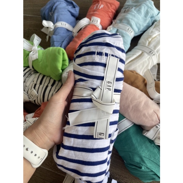 Áo thun dài tay xuất dư Gap